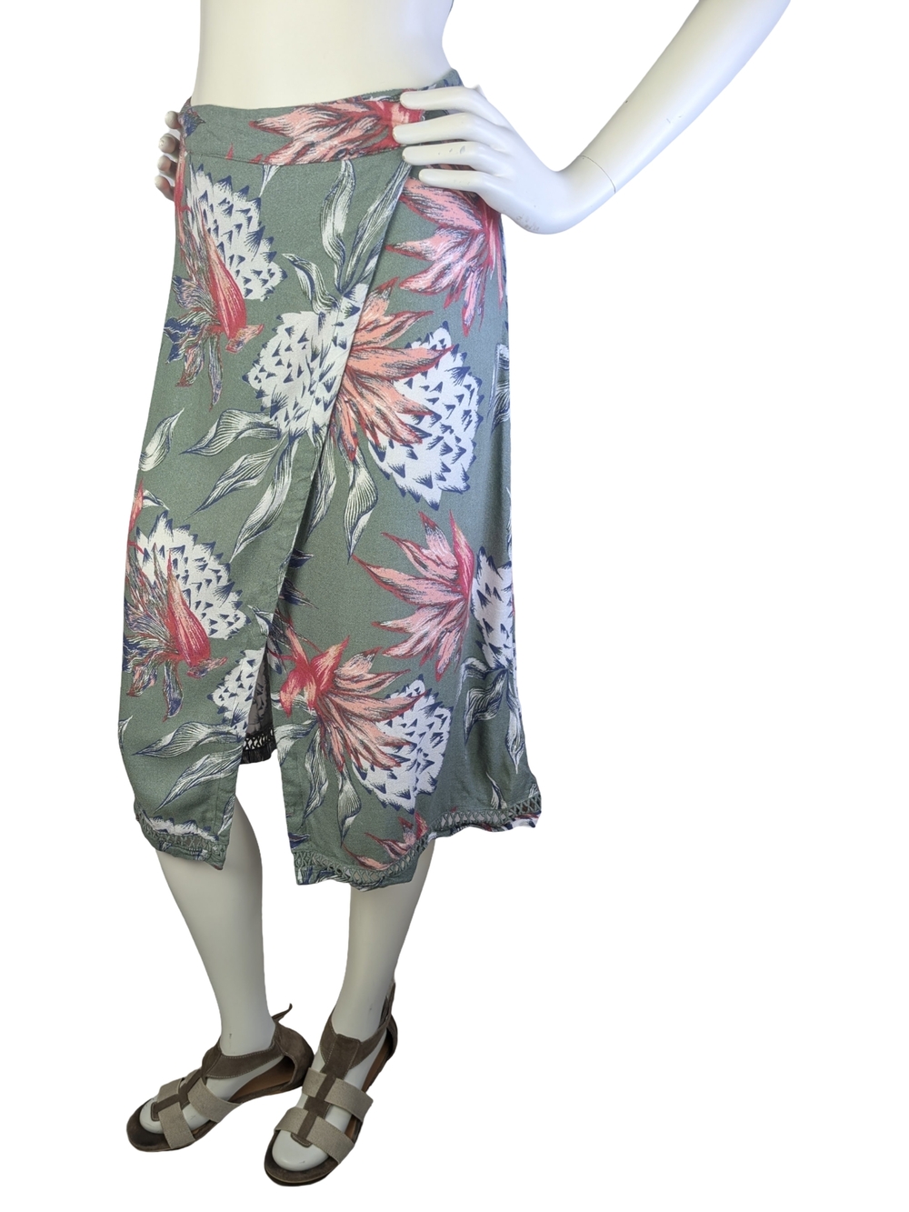 Roxy Sage Green Floral Wrap Midi Skirt | Tropical Print Boho Festival  | Size M